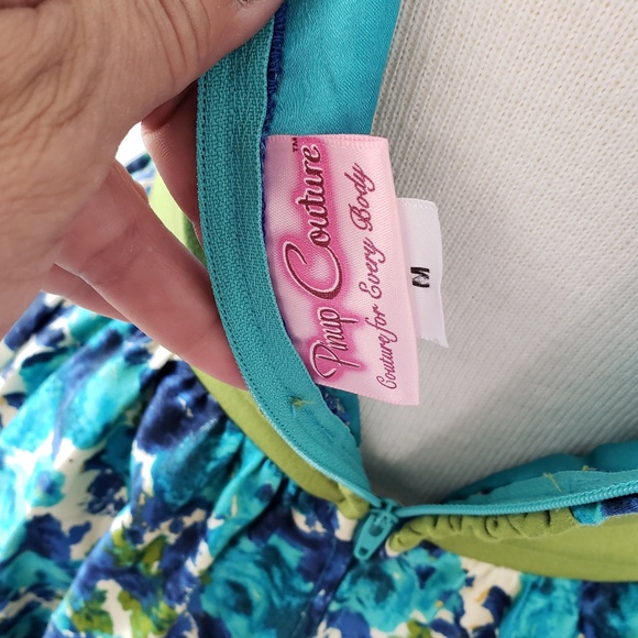 New Pinup Couture Maria Dress in Blue/Olive Floral - Picture 7 of 8